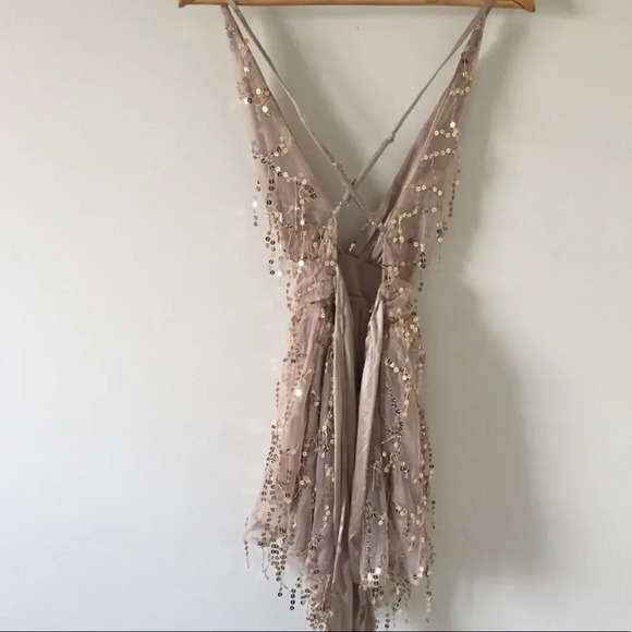 NEW! Gold Sequin Chiffon Lace Overlay Strappy V-Neck Evening Dress - Picture 9 of 10